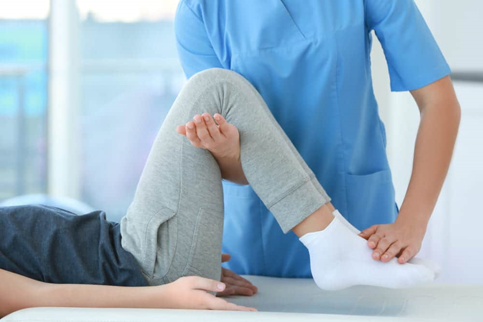 What treatments do personal injury doctors offer for car accident injuries?