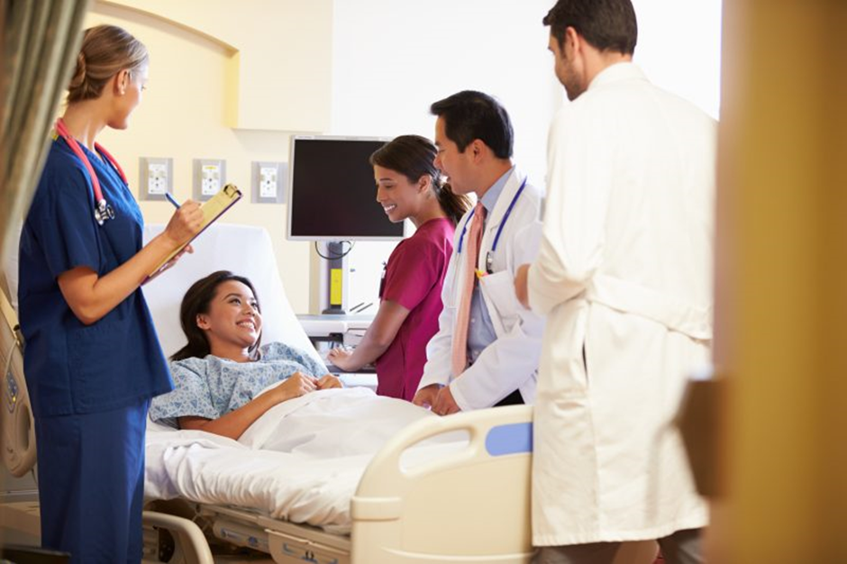 Choosing the Right Pain Doctor After an Accident: A Guide for Victims