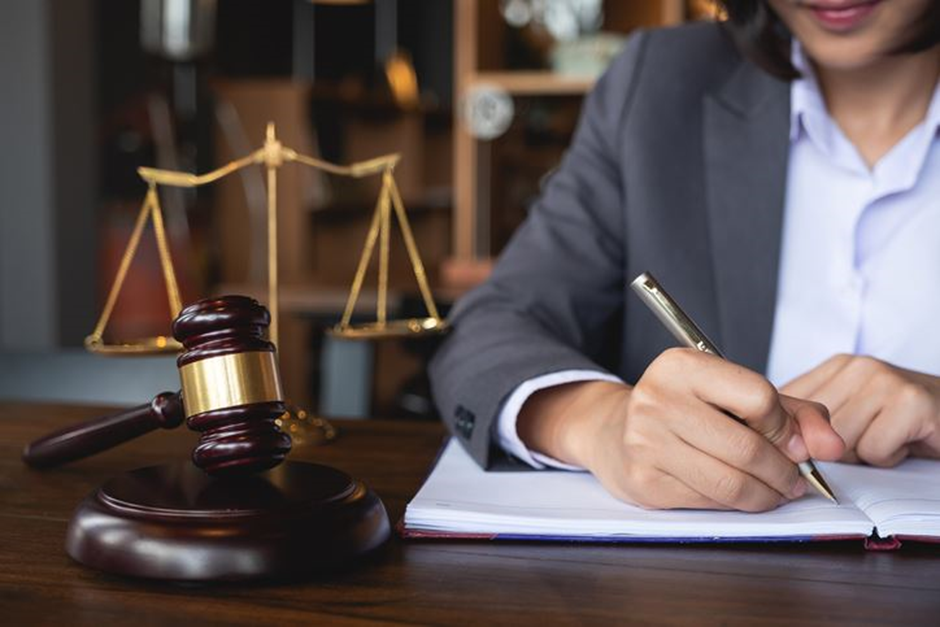 Nuts and Bolts of Personal Injury Liens: A Roadmap to Fair Compensation