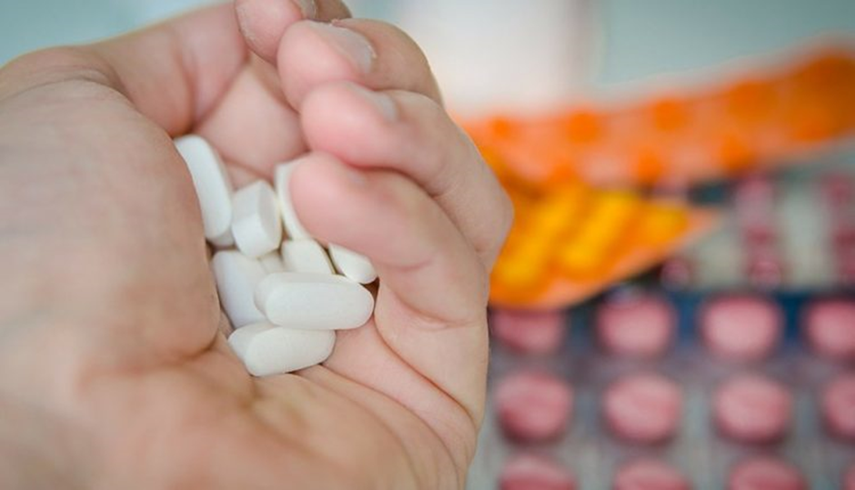 Prescription vs. Over-the-Counter NSAIDs: Understanding the Differences