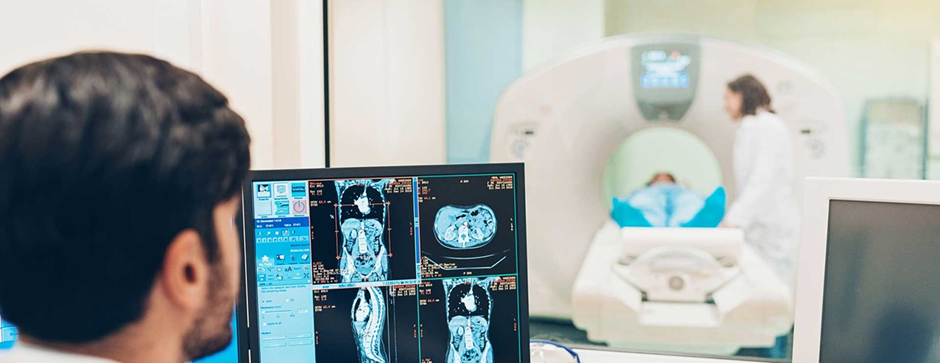 Pain Diagnosis Made Clear: The Power of X-Rays and MRIs in Healthcare